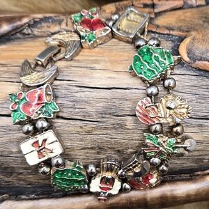 Tofa Charm Slide Bracelet Christmas Vintage Gold Tone Enamel Charms Sz 7